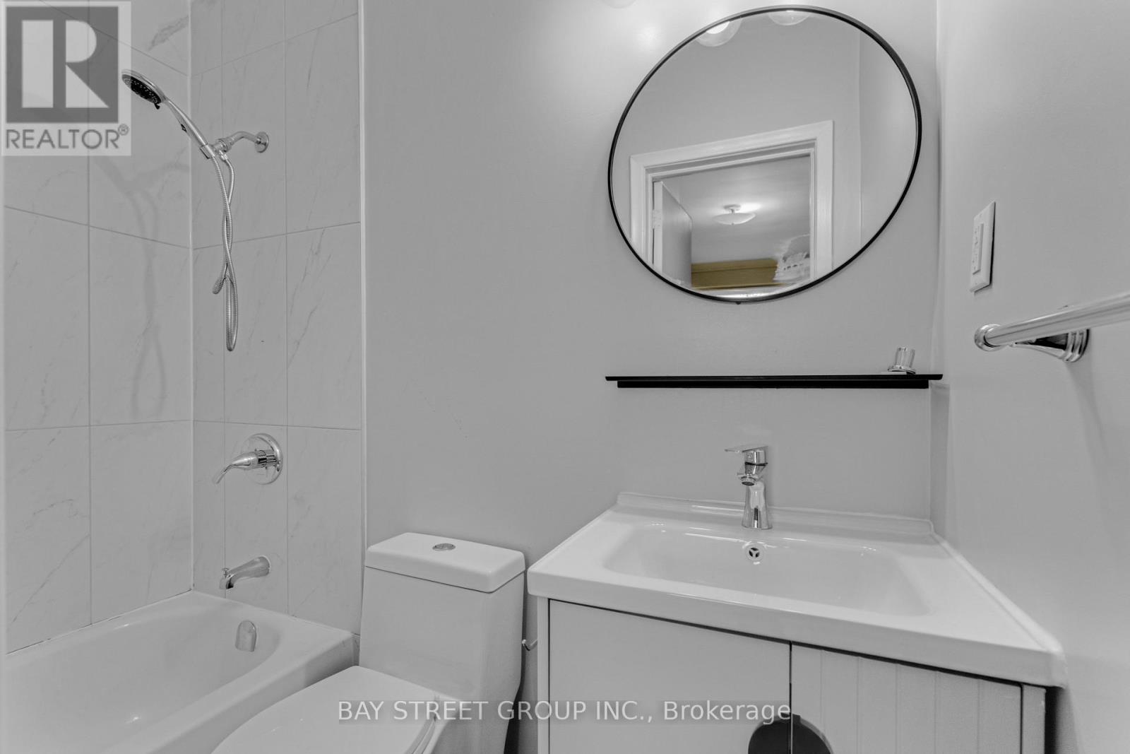 Upper - 40 Bellbury Crescent, Toronto (Don Valley Village), Ontario  M2J 2J8 - Photo 17 - C13551974