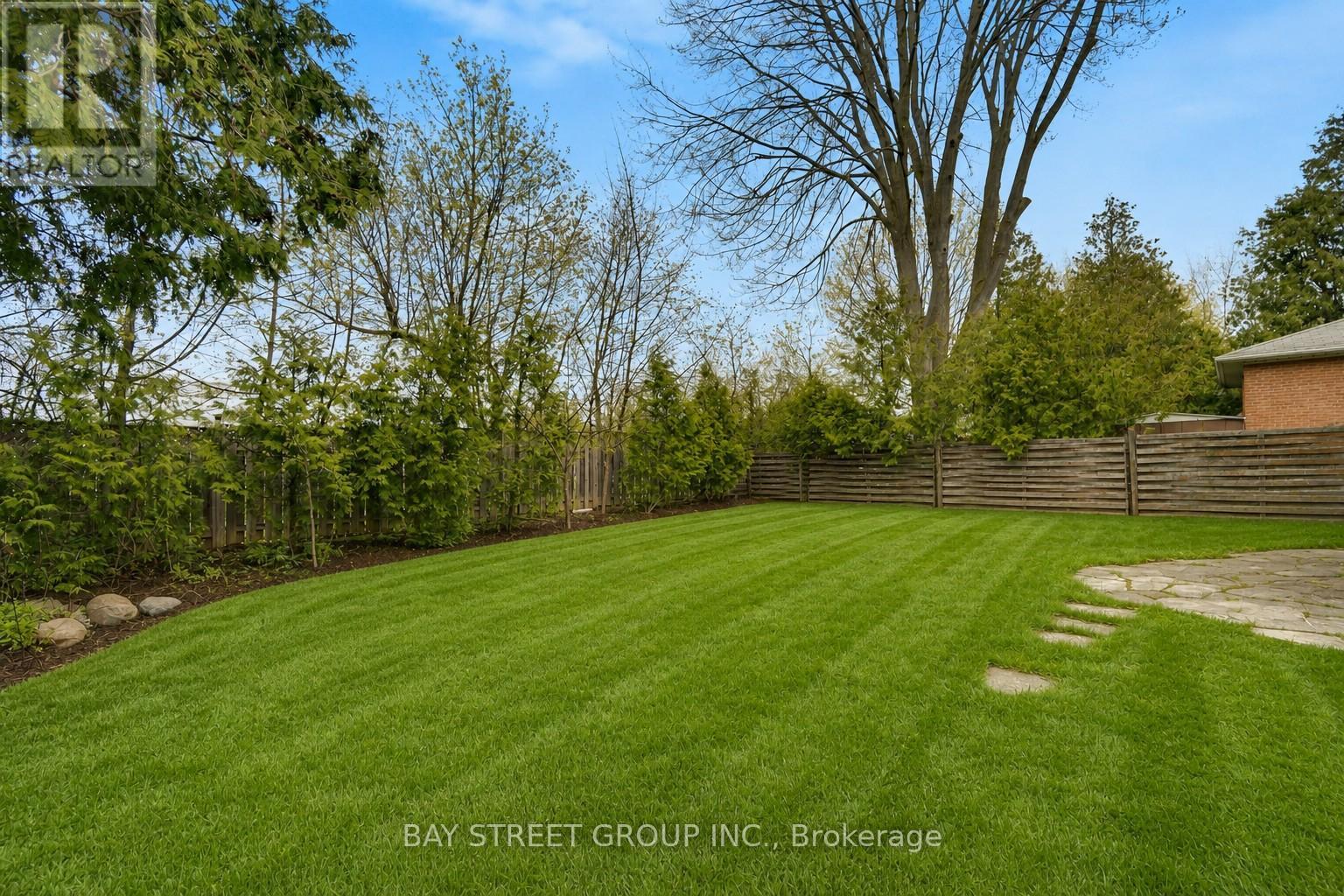 Upper - 40 Bellbury Crescent, Toronto (Don Valley Village), Ontario  M2J 2J8 - Photo 23 - C13551974