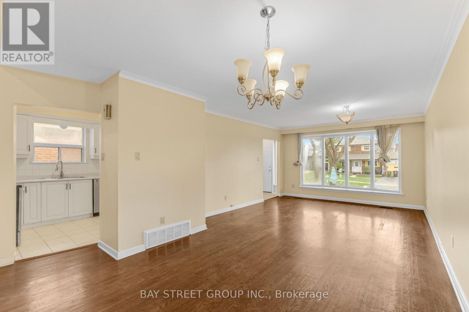 Upper - 40 Bellbury Crescent, Toronto (Don Valley Village), Ontario  M2J 2J8 - Photo 6 - C13551974