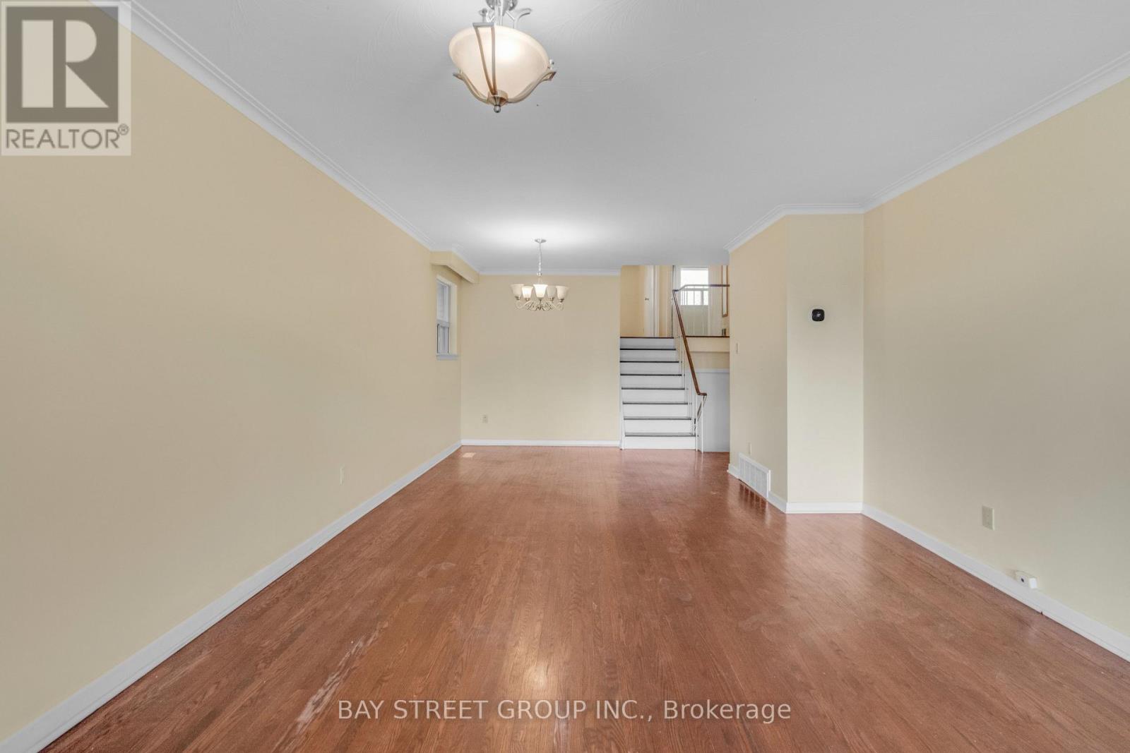 Upper - 40 Bellbury Crescent, Toronto (Don Valley Village), Ontario  M2J 2J8 - Photo 7 - C13551974