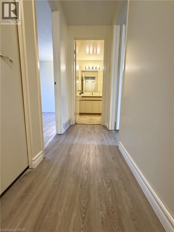 395 Kingscourt Drive Unit# 4, Waterloo, Ontario  N2K 3R4 - Photo 12 - 40847218