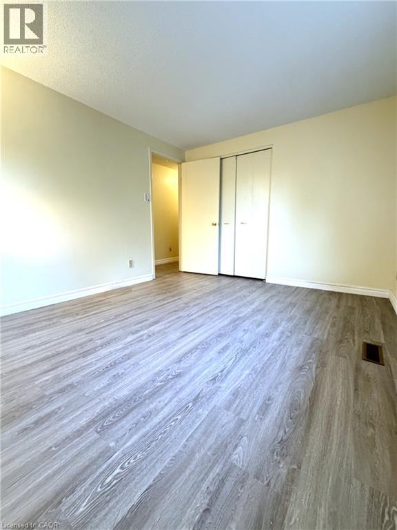395 Kingscourt Drive Unit# 4, Waterloo, Ontario  N2K 3R4 - Photo 14 - 40847218