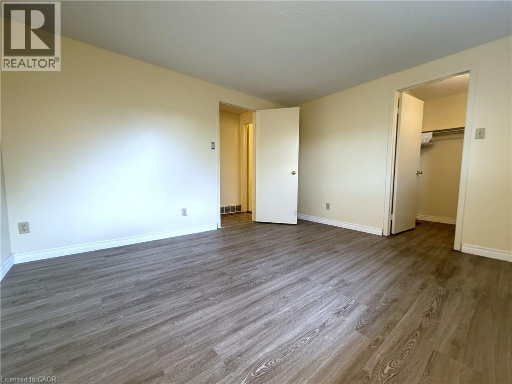 395 Kingscourt Drive Unit# 4, Waterloo, Ontario  N2K 3R4 - Photo 15 - 40847218