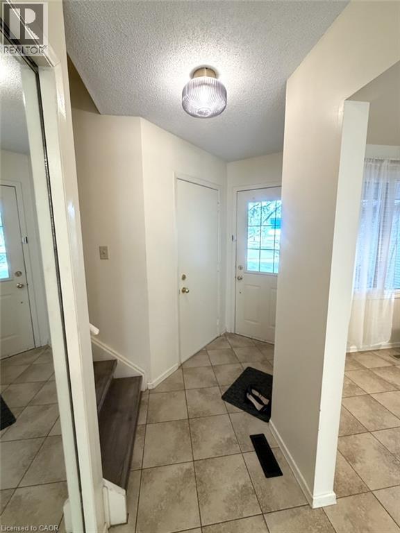 395 Kingscourt Drive Unit# 4, Waterloo, Ontario  N2K 3R4 - Photo 3 - 40847218