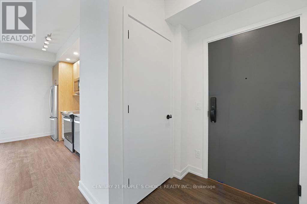 1902 - 335 Wheat Boom Drive, Oakville, Ontario  L6H 7C2 - Photo 4 - W13551932