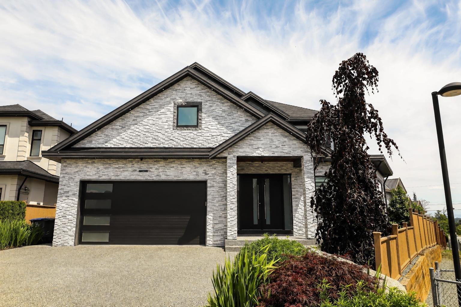 16181 89a Avenue, Surrey, British Columbia  V4N 2Z4 - Photo 2 - R3142373