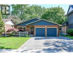 25 INVERNESS Avenue, Hamilton, Ontario