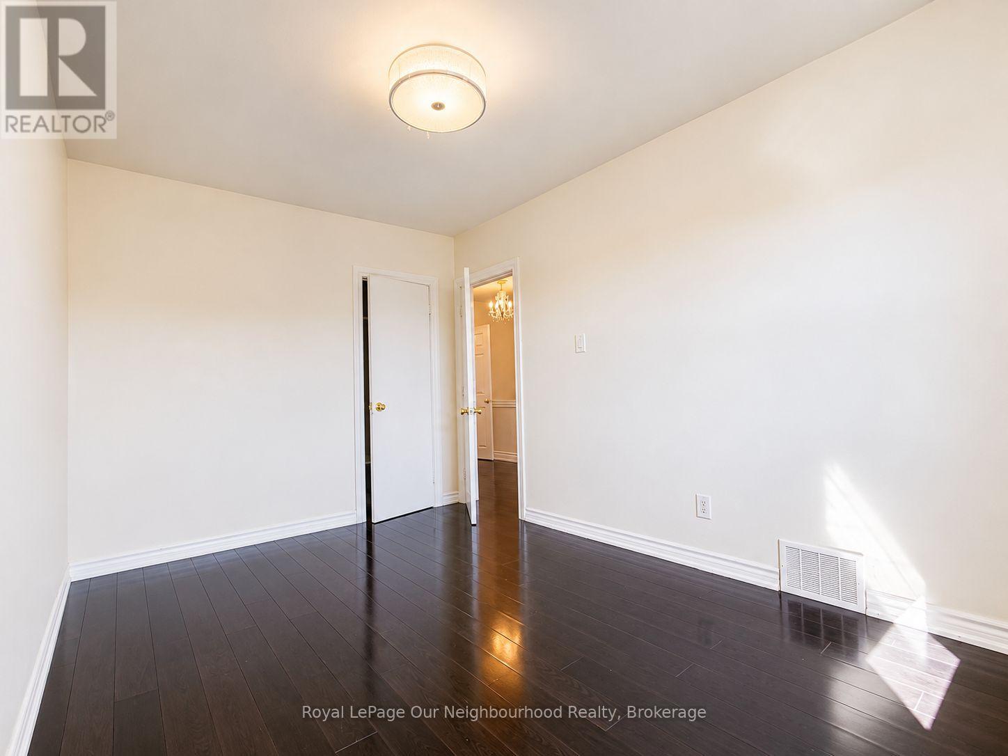 728 Weston Road, Toronto, Ontario  M6N 3R5 - Photo 10 - W13552022