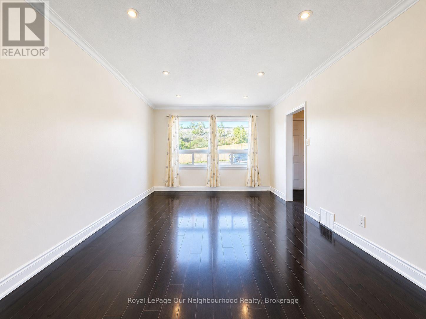 728 Weston Road, Toronto, Ontario  M6N 3R5 - Photo 5 - W13552022