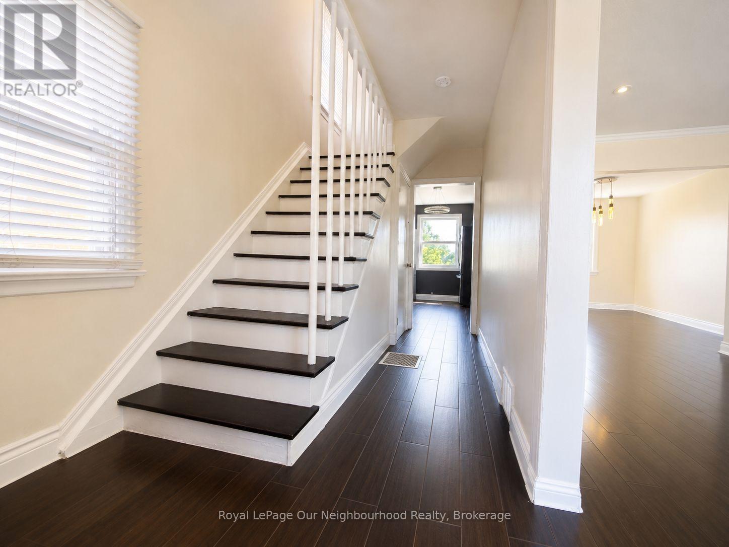 728 Weston Road, Toronto, Ontario  M6N 3R5 - Photo 7 - W13552022