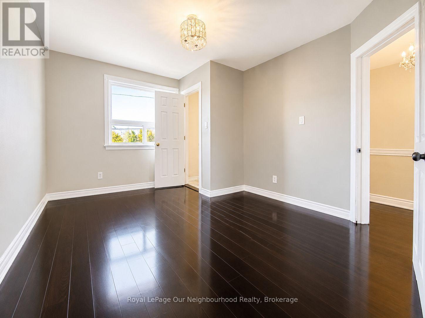 728 Weston Road, Toronto, Ontario  M6N 3R5 - Photo 9 - W13552022