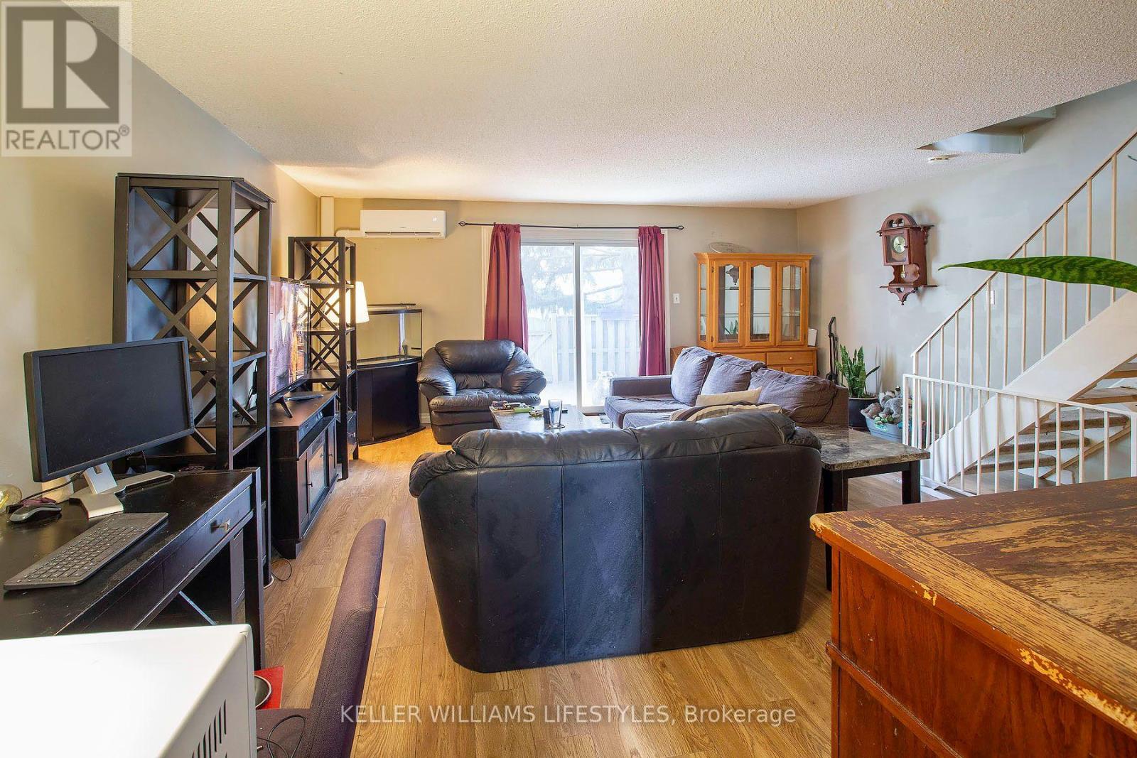 120 Monmore Road, London North (North F), Ontario  N6G 3A6 - Photo 3 - X13552034