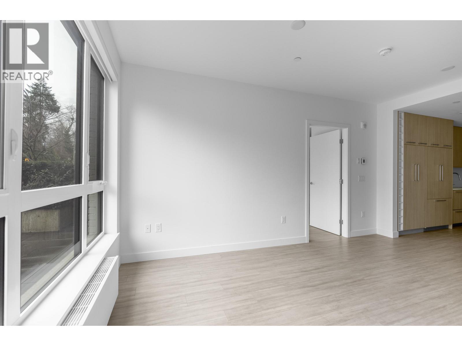 102 747 E 3rd Street, North Vancouver, British Columbia  V7L 1G8 - Photo 20 - R3084964