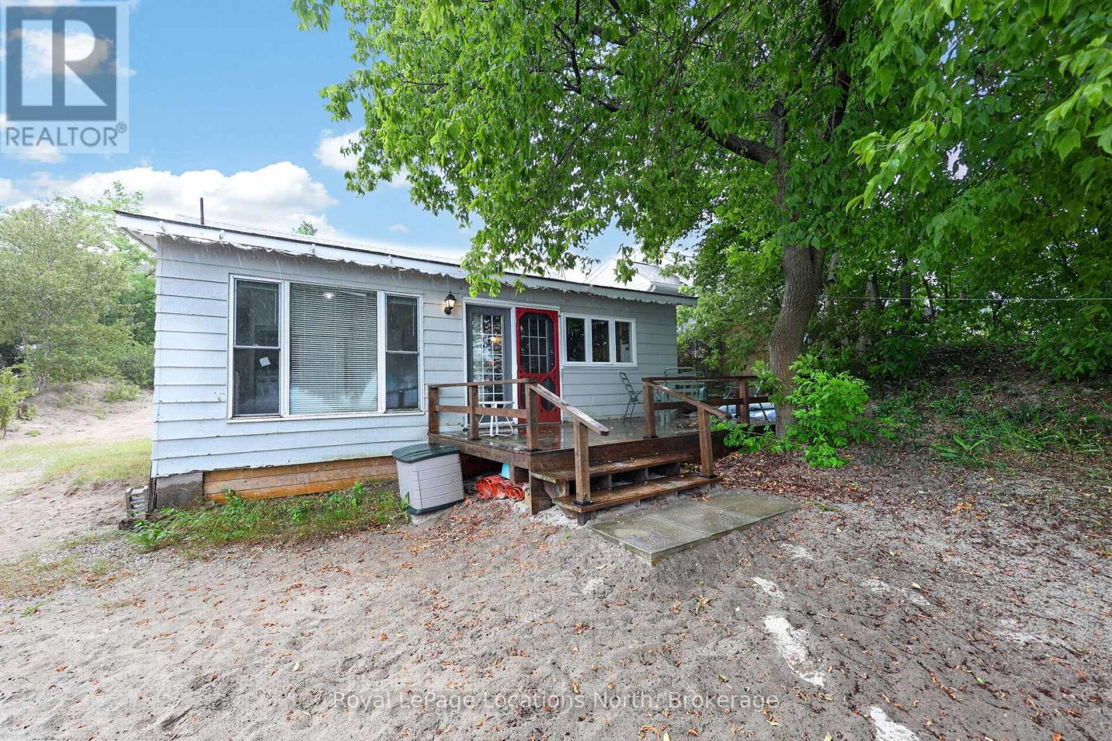 2134 Tiny Beaches Road S, Tiny, Ontario  L0L 1P1 - Photo 5 - S13552004