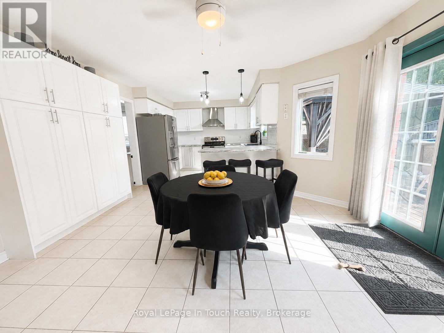 384 Keller Drive, Midland, Ontario  L4R 0A7 - Photo 6 - S13552012