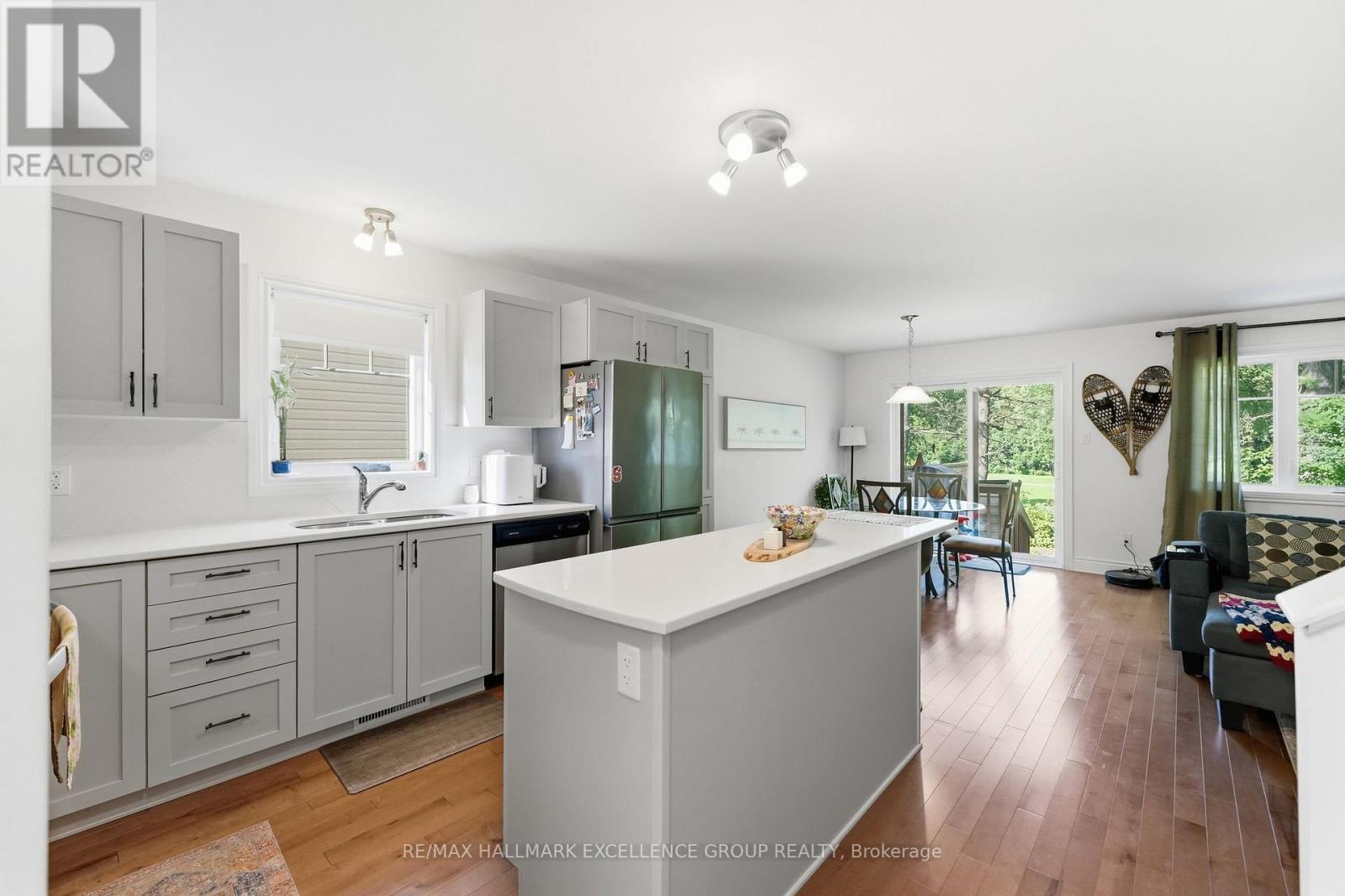 241 Dion Avenue, Clarence-Rockland, Ontario  K4K 0M3 - Photo 12 - X13541888