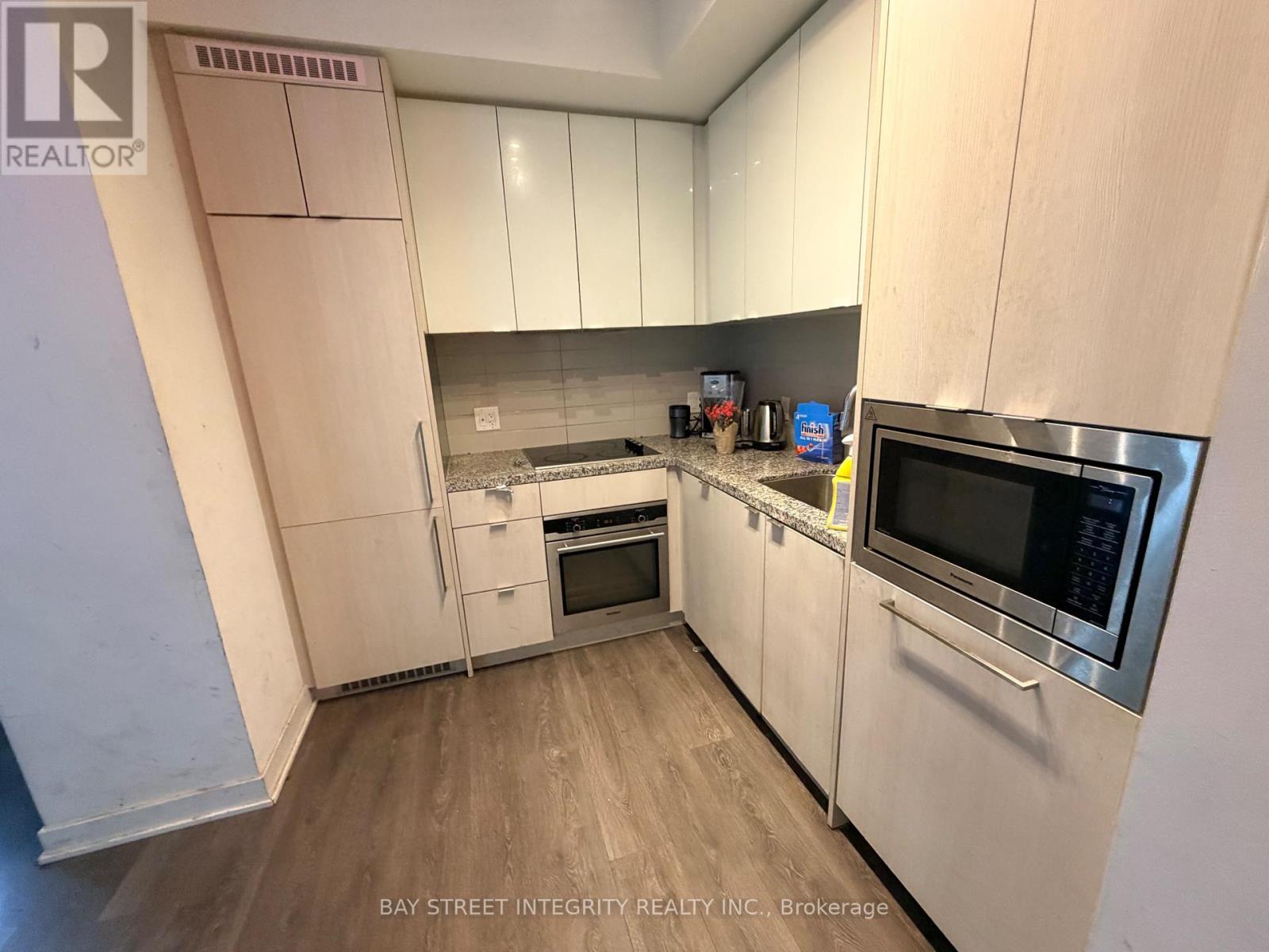 3811 - 125 Blue Jays Way, Toronto, Ontario  M5V 0N5 - Photo 12 - C13530342