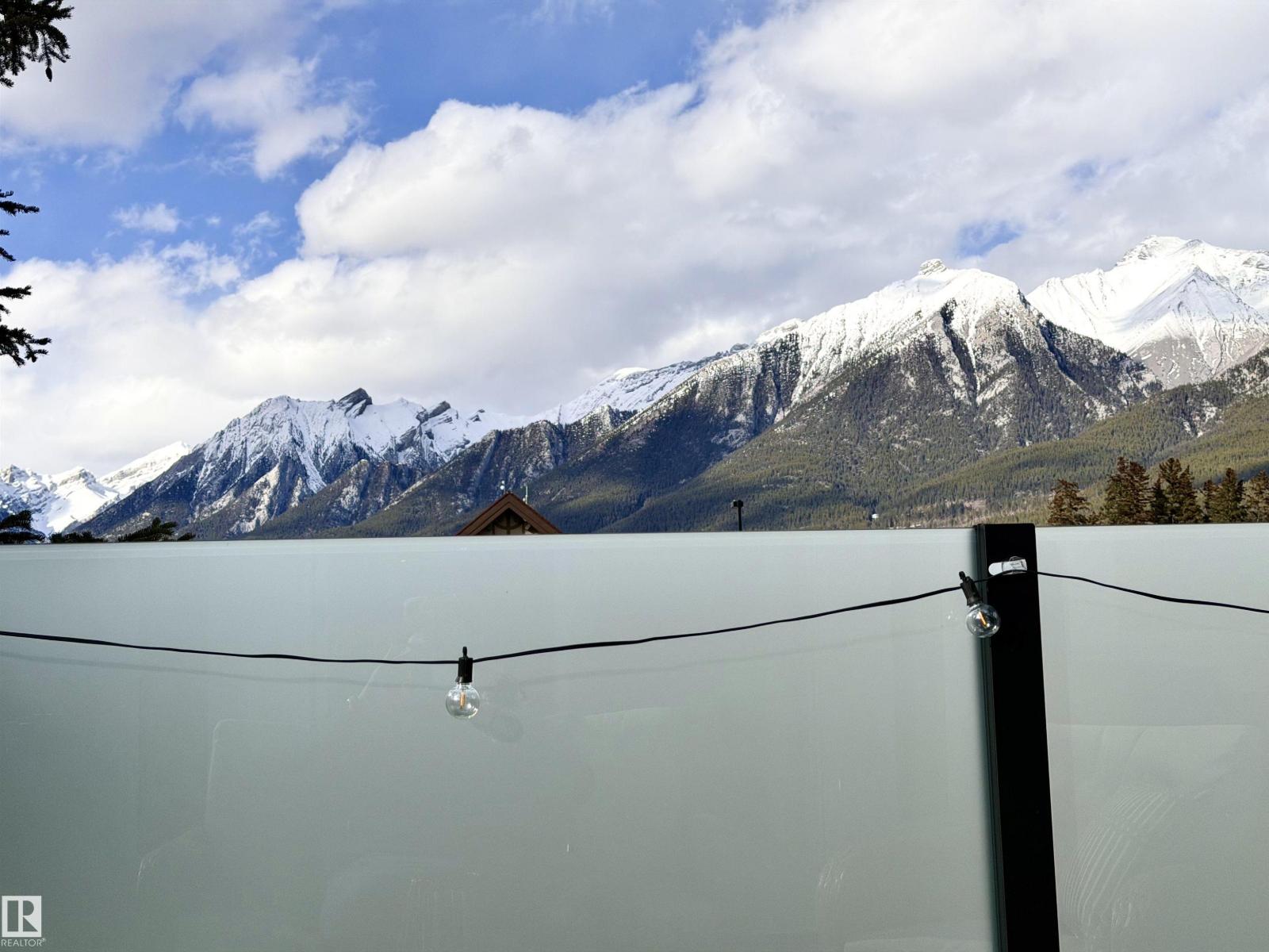 729 7th St, Canmore, Alberta  T1W 2C3 - Photo 4 - E4498331