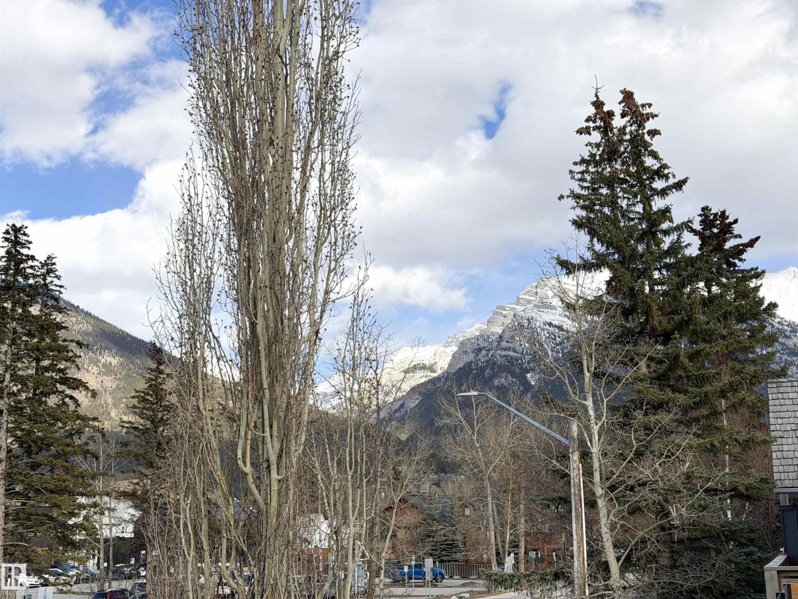 729 7th St, Canmore, Alberta  T1W 2C3 - Photo 6 - E4498331
