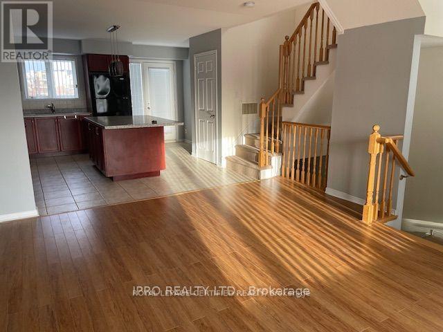 1 - 5005 Oscar Peterson Boulevard, Mississauga, Ontario L5M 0P4 - Photo 2 - W13551998