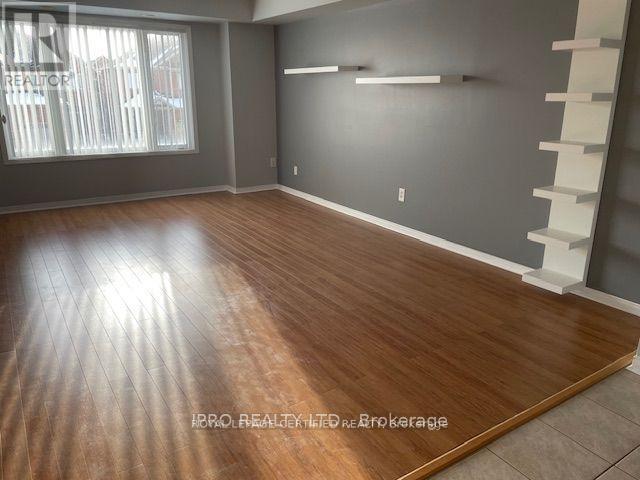 1 - 5005 Oscar Peterson Boulevard, Mississauga, Ontario L5M 0P4 - Photo 3 - W13551998