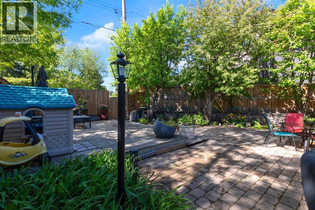 157 Wildwood Drive Sw, Calgary, Alberta  T3C 3C7 - Photo 29 - A2322249