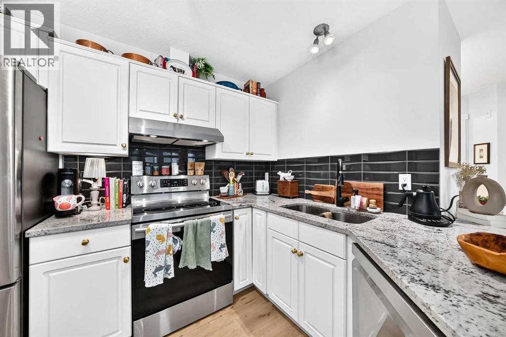 214, 10 Sierra Morena Mews SW, Calgary, Alberta  T3H 3K5 - Photo 8 - A2325662