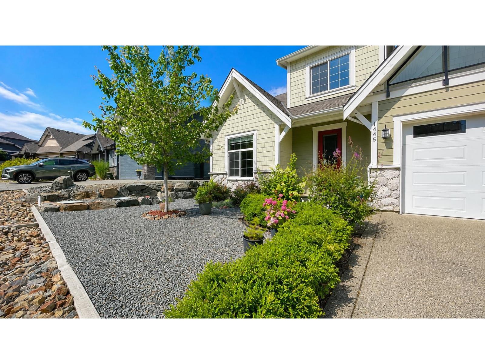 1445 Stromdahl Place, Mt Woodside, Agassiz, British Columbia  V0M 1A1 - Photo 3 - R3145130