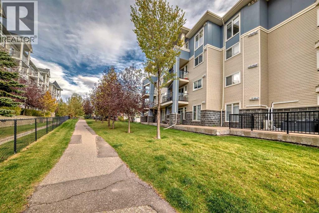 110, 108 Country Village Circle NE, Calgary, Alberta  T3K 0E3 - Photo 32 - A2328170