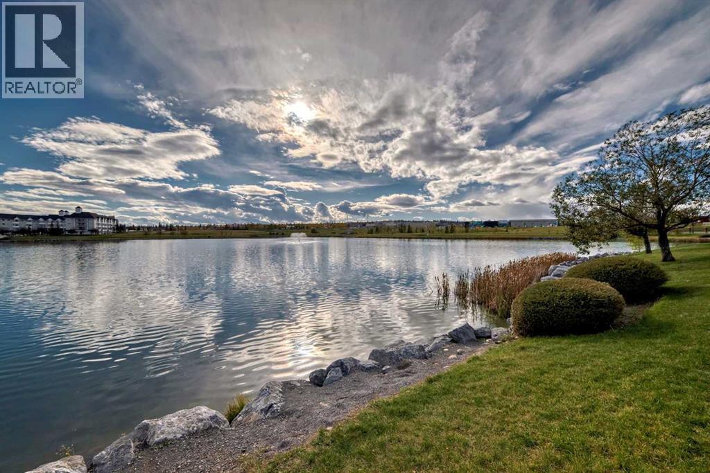 110, 108 Country Village Circle NE, Calgary, Alberta  T3K 0E3 - Photo 37 - A2328170