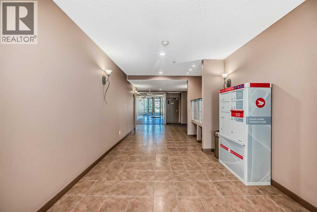 110, 108 Country Village Circle NE, Calgary, Alberta  T3K 0E3 - Photo 4 - A2328170
