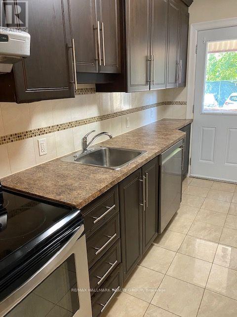 1 - 570 Gladstone Avenue, Ottawa, Ontario K1R 5P3 - Photo 4 - X13552088