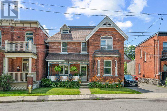 182 FIFTH AVENUE, Ottawa
