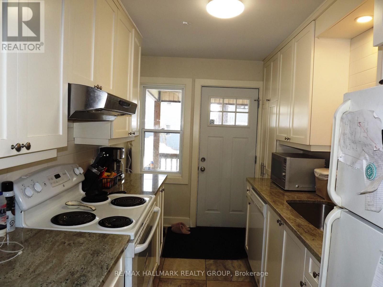 568 Gladstone Avenue, Ottawa, Ontario K1R 5P3 - Photo 5 - X13552100