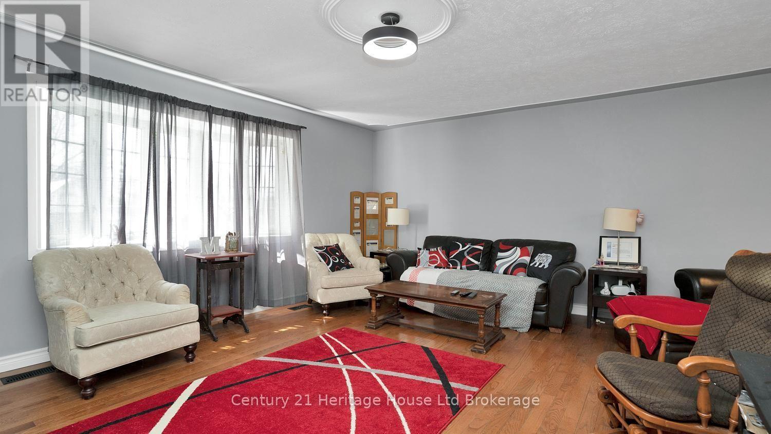 117 Wonham Street S, Ingersoll, Ontario  N5C 2Y9 - Photo 6 - X13552084