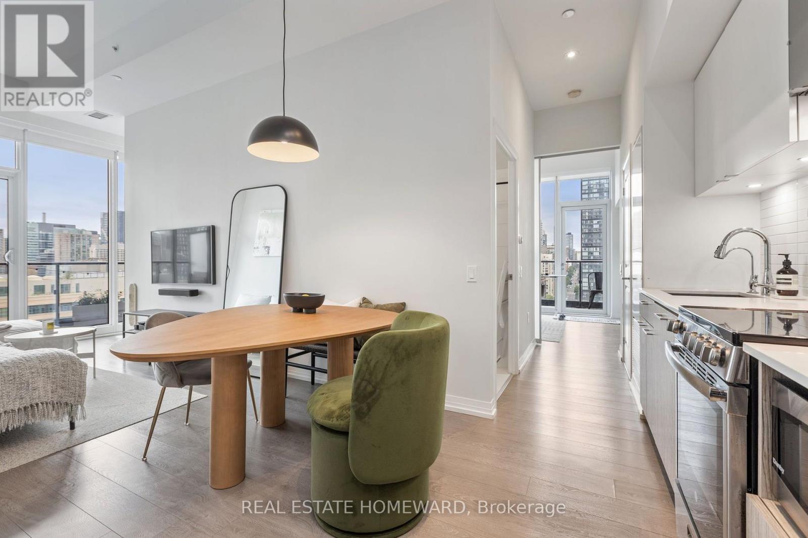 251 Jarvis Street, Toronto, Ontario  M5B 0C3 - Photo 3 - C13552092