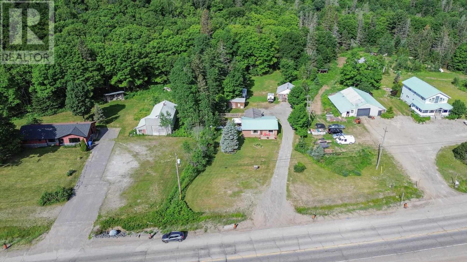 717 Highway 17 N, Aweres Township, Ontario