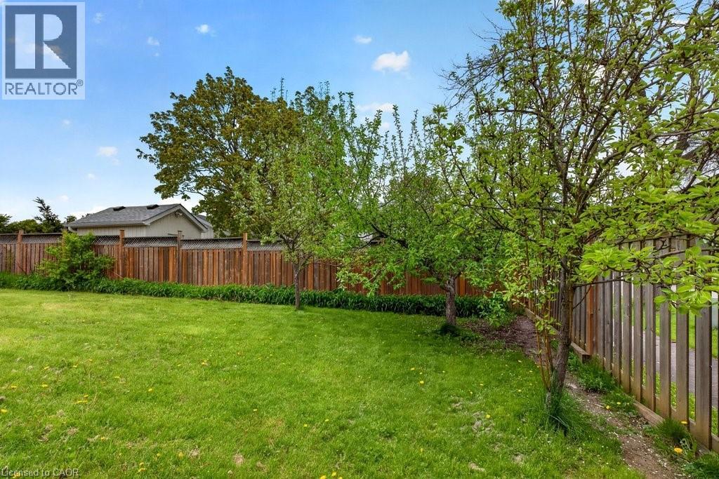 120 Chilton Drive, Hamilton, Ontario  L8J 1M5 - Photo 26 - 40837692