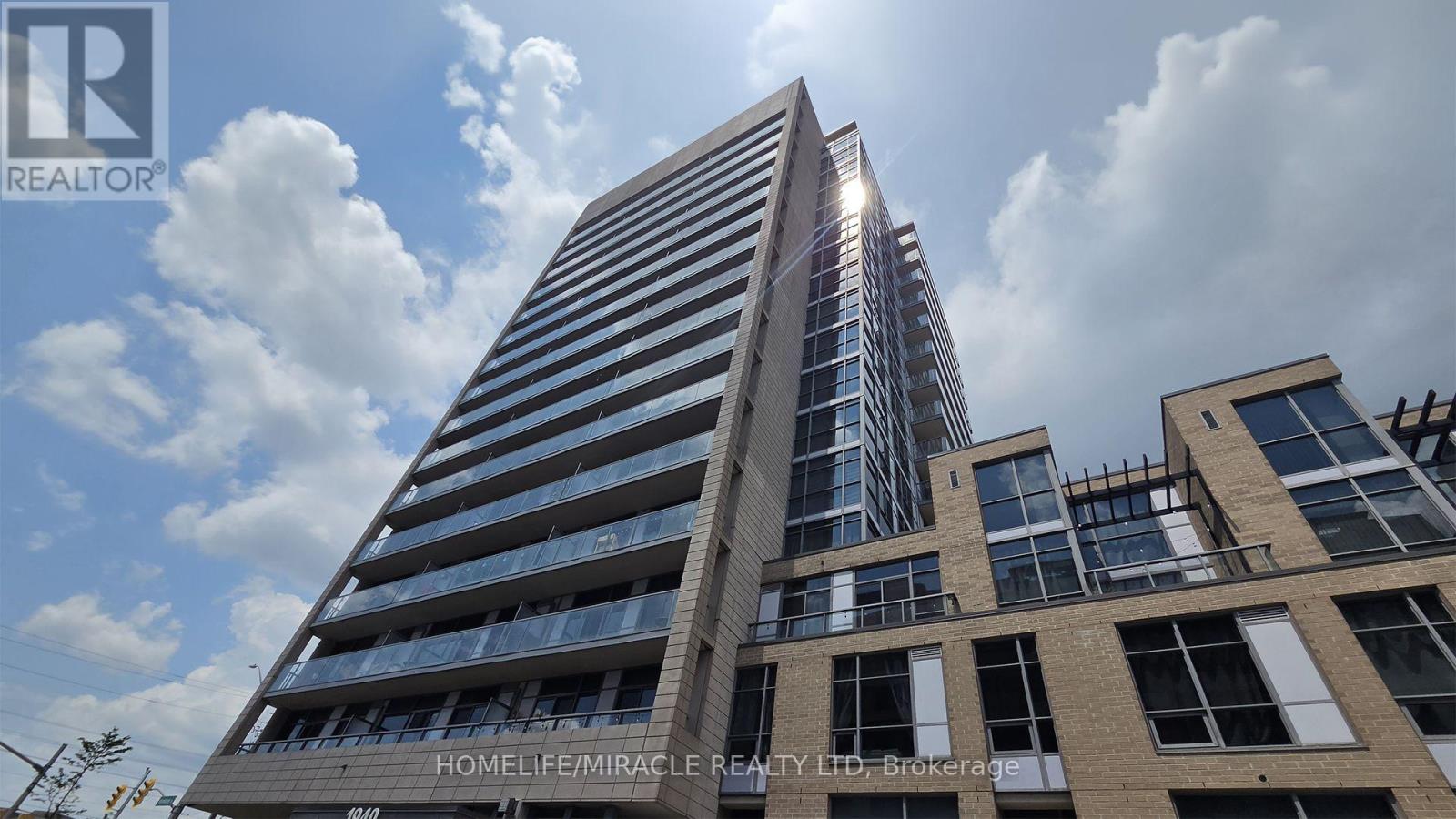 425 - 1940 IRONSTONE DRIVE, Burlington, Ontario