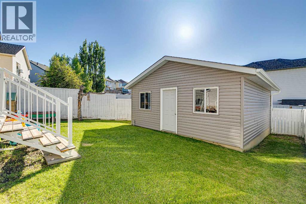 114 Bridlewood Close, Calgary, Alberta  T2Y 3N4 - Photo 35 - A2324078