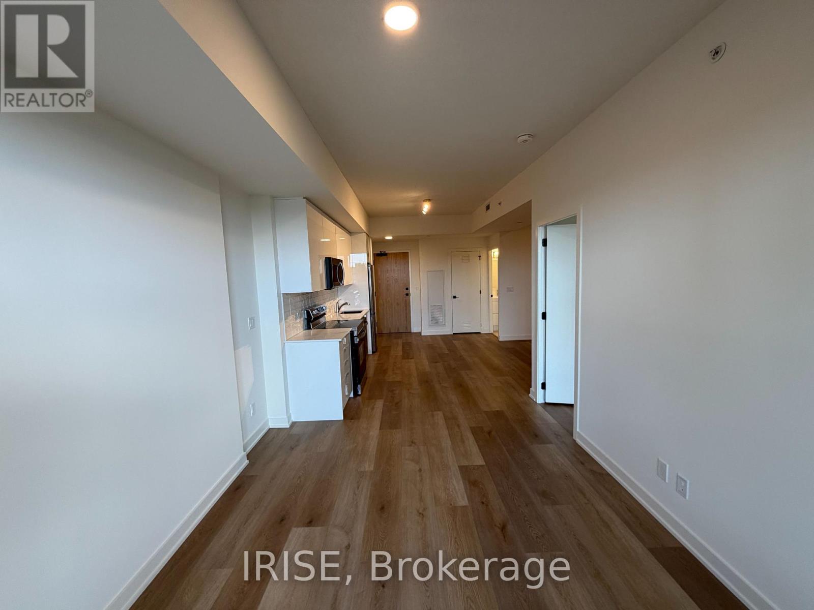 304 - 33 ERIE AVENUE - Photo 6