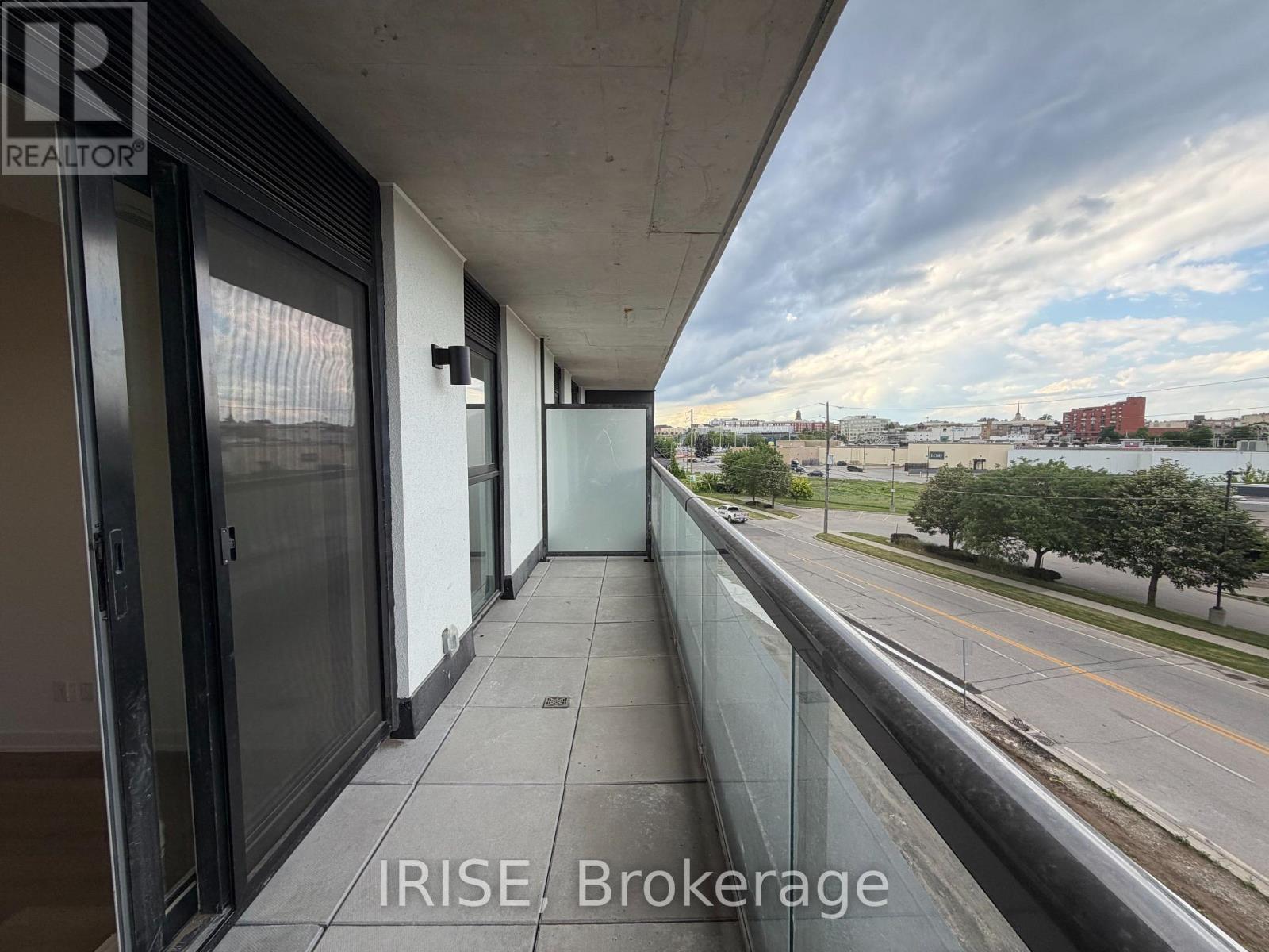 304 - 33 ERIE AVENUE - Photo 7
