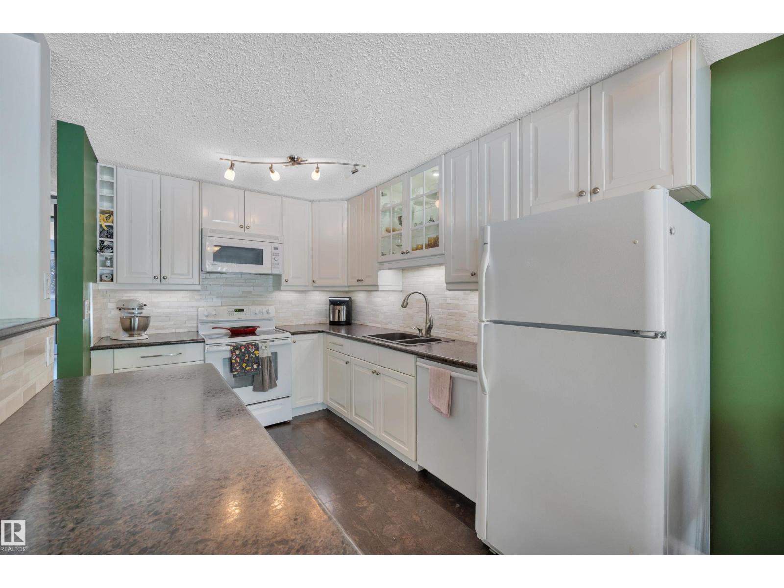 10678 Beaumaris Rd NW, Edmonton, Alberta  T5X 3N4 - Photo 16 - E4498338