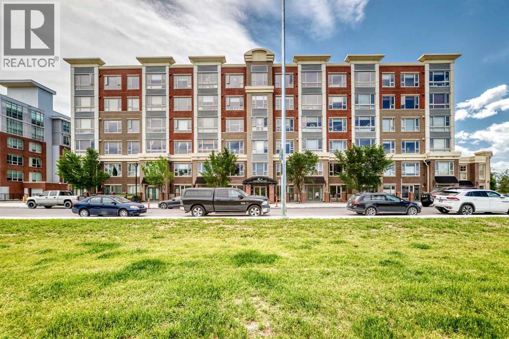 201, 35 Inglewood Park SE, Calgary, Alberta  T2G 3W9 - Photo 2 - A2328290