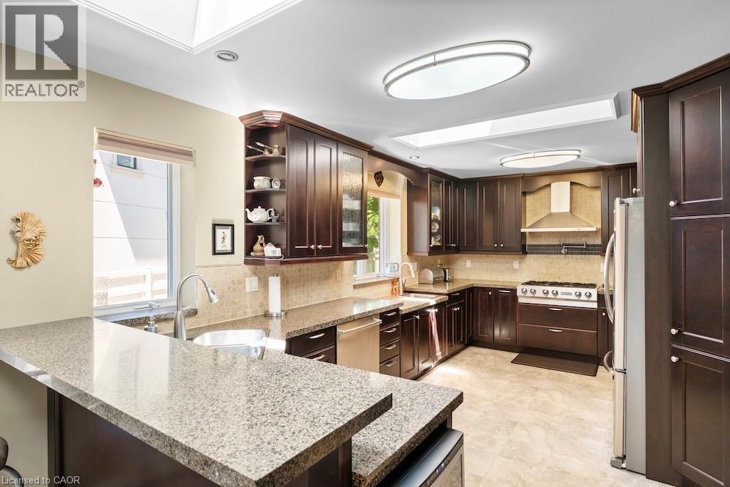 583 Stephens Crescent, Oakville, Ontario  L6K 1Y2 - Photo 10 - 40847189