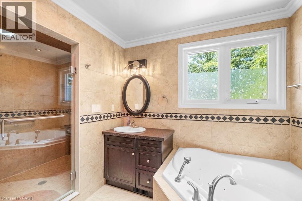 583 Stephens Crescent, Oakville, Ontario  L6K 1Y2 - Photo 21 - 40847189
