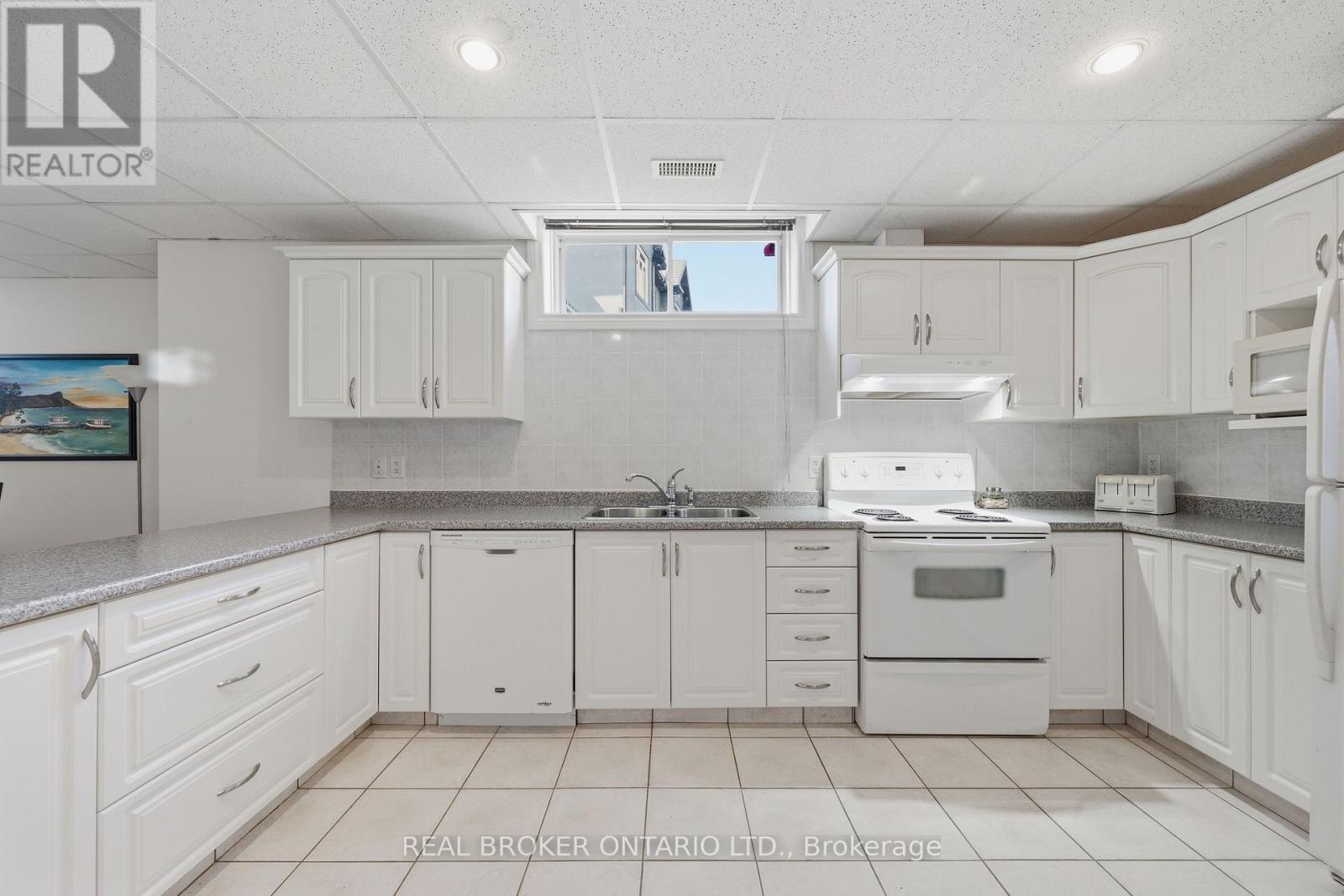 1032 Black Canary Drive, Ottawa, Ontario  K4M 0A1 - Photo 33 - X13552116