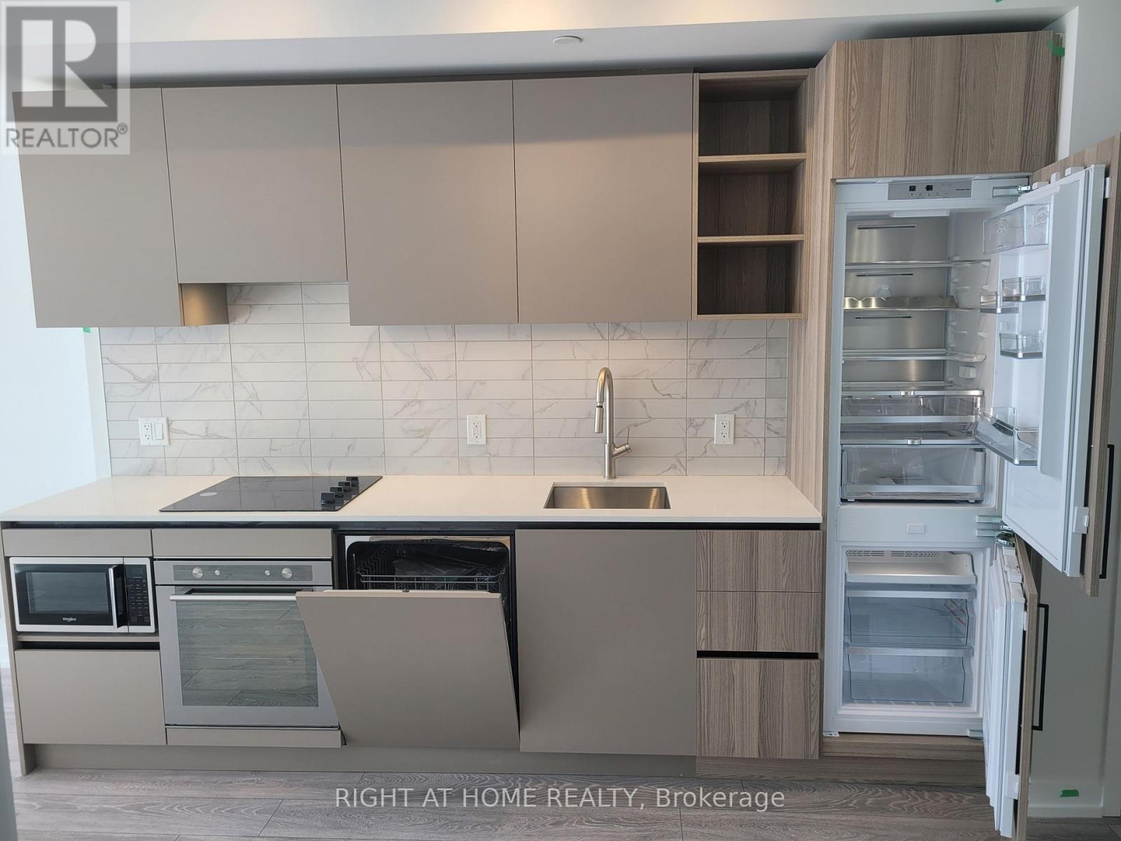 4111 - 55 Mercer Street, Toronto, Ontario  M5V 3W2 - Photo 18 - C13552130