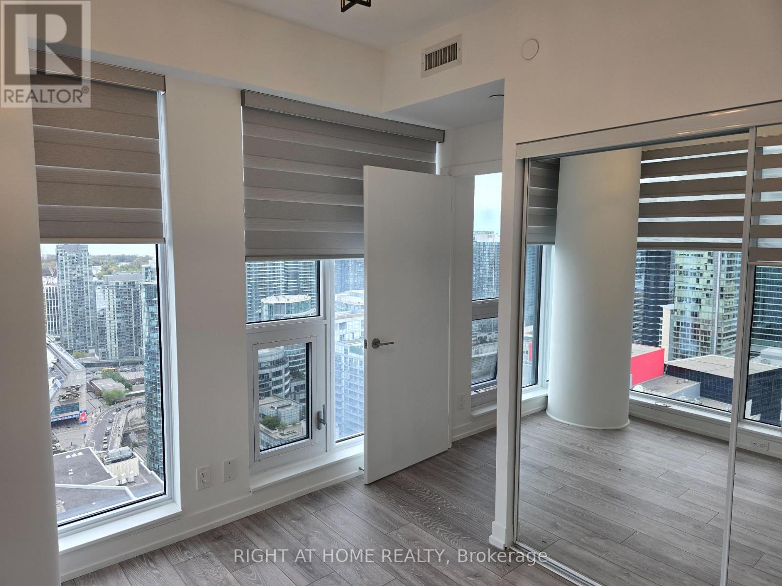 4111 - 55 Mercer Street, Toronto, Ontario  M5V 3W2 - Photo 26 - C13552130