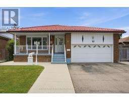 4 MANORCREST STREET, Brampton, Ontario